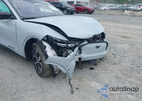 2023 Ford Mustang Mach-E Premium from USA, damaged, VIN 3FMTK3SU3PMB05966